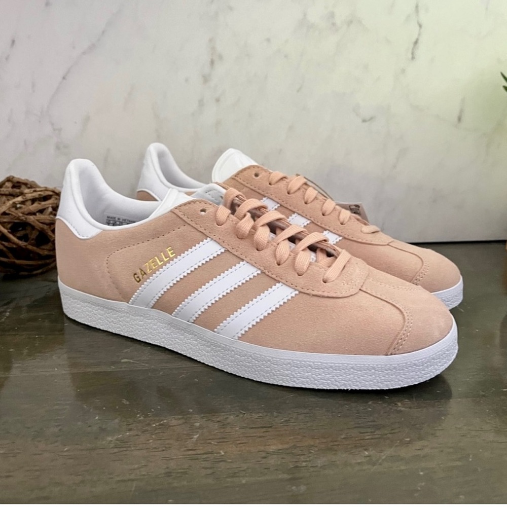 ADIDAS- Gazelle Halo Blush Almost Blue